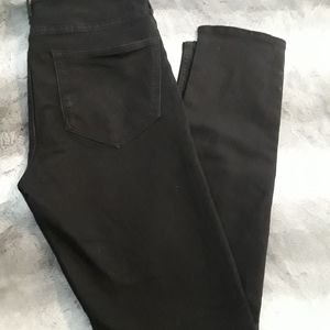 😚🖤👖Black Skinny Jeans😚🖤👖